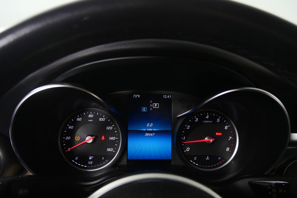 Thumbnail: 2019 Mercedes-Benz C-Class - 18