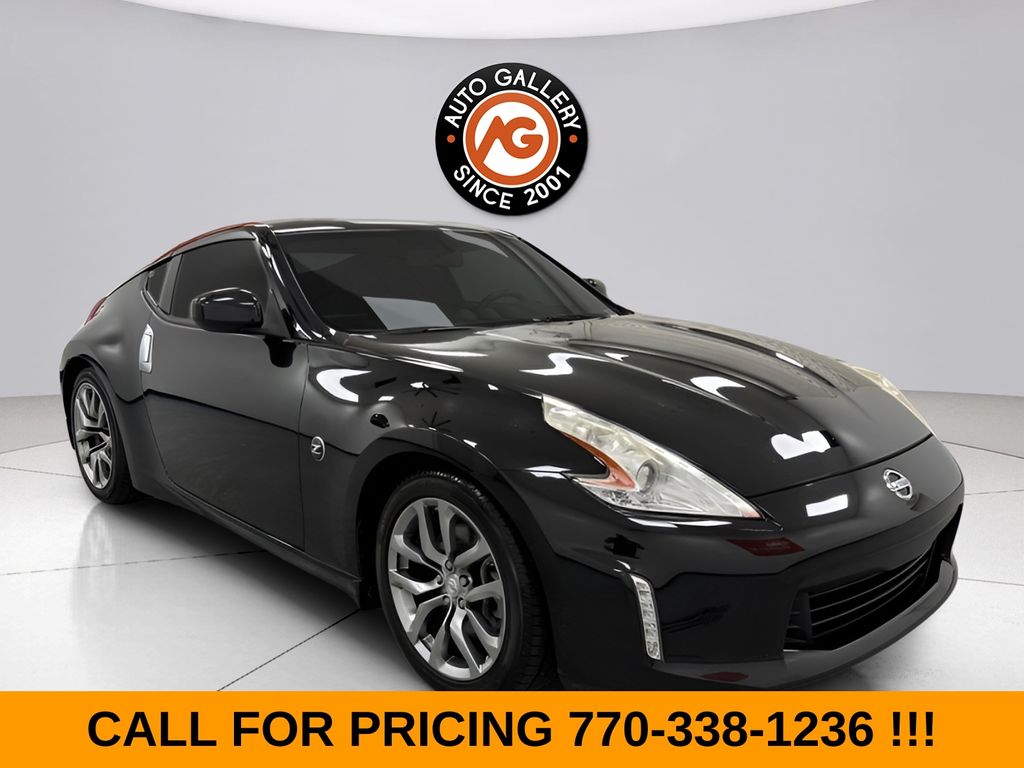 Gray (Magnetic Black Metallic) 2013 Nissan 370Z Coupe Rear-Wheel Drive 7-Speed Automatic