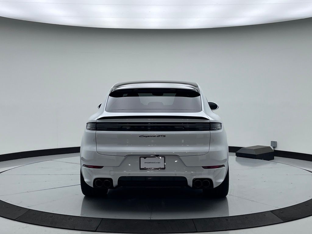 2025 Porsche   9