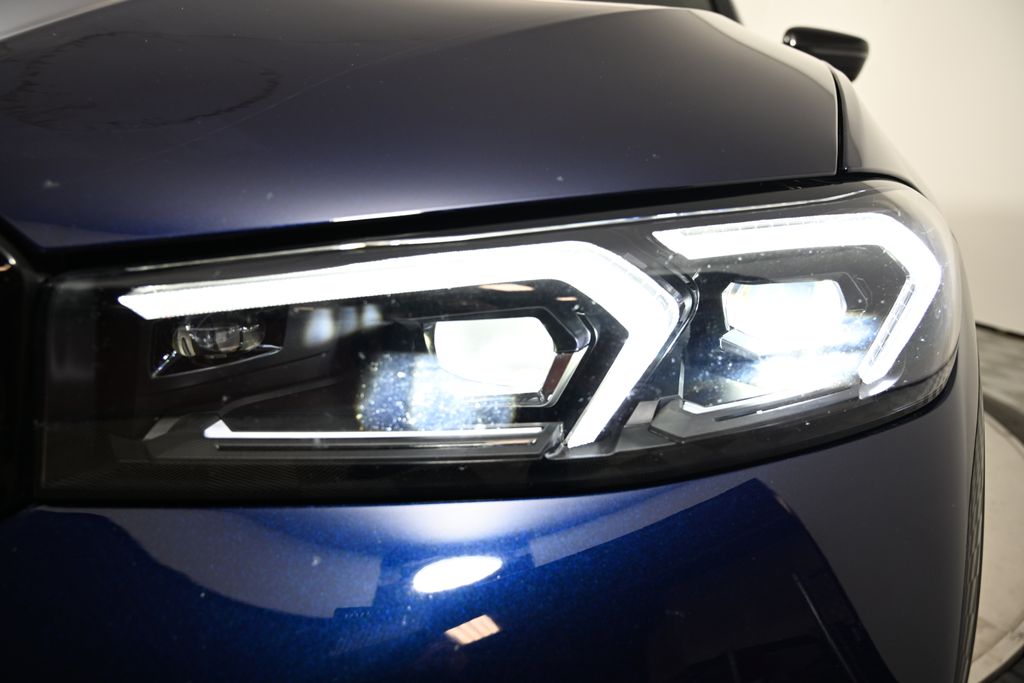 Thumbnail: 2023 BMW 3 Series - 9