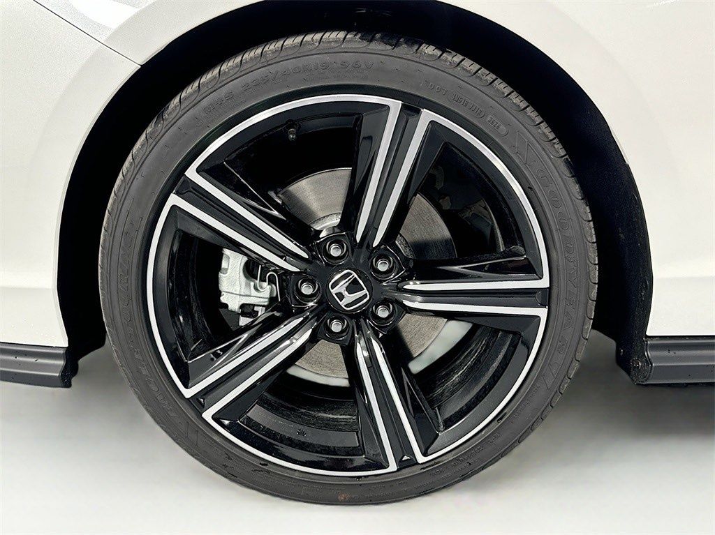 Used Car 2025 Honda Accord Hybrid  Sport For Sale Under $35,000 In Austin, Texas