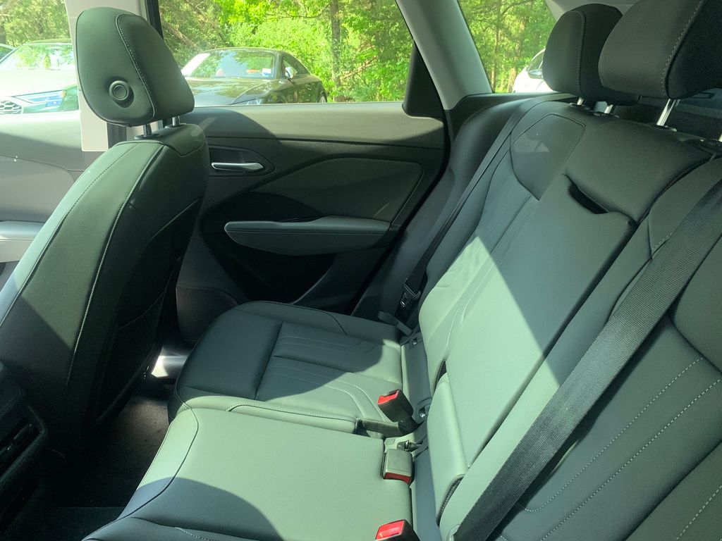 Thumbnail: 2026 Audi Q3 - 4