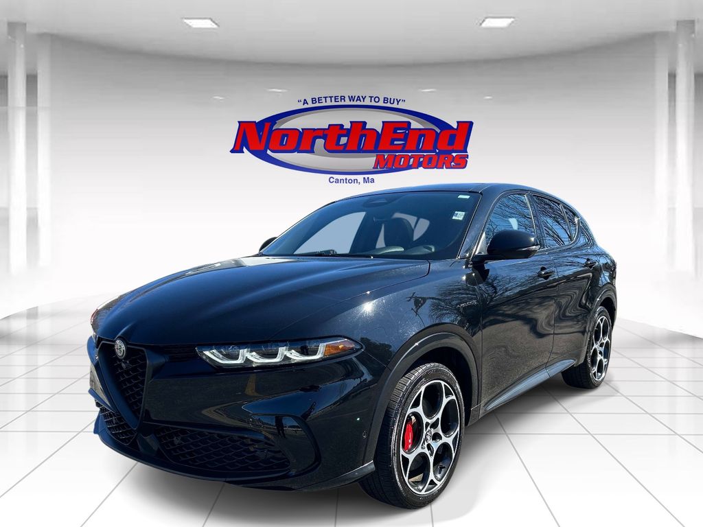 Alfa Black 2024 Alfa Romeo Tonale Veloce AWD SUV / Crossover All-Wheel Drive 6-Speed Automatic