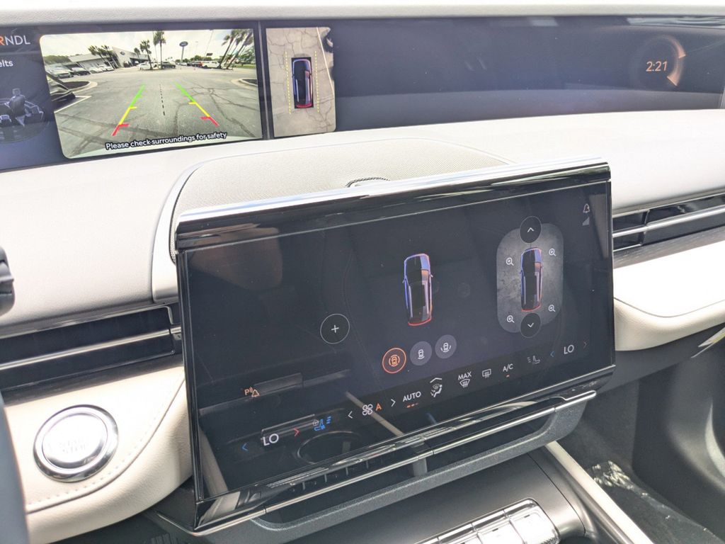 2025 Lincoln Nautilus Hybrid Reserve