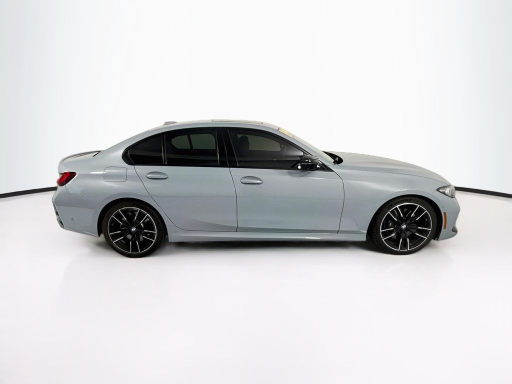 Thumbnail: 2023 BMW 3 Series - 4