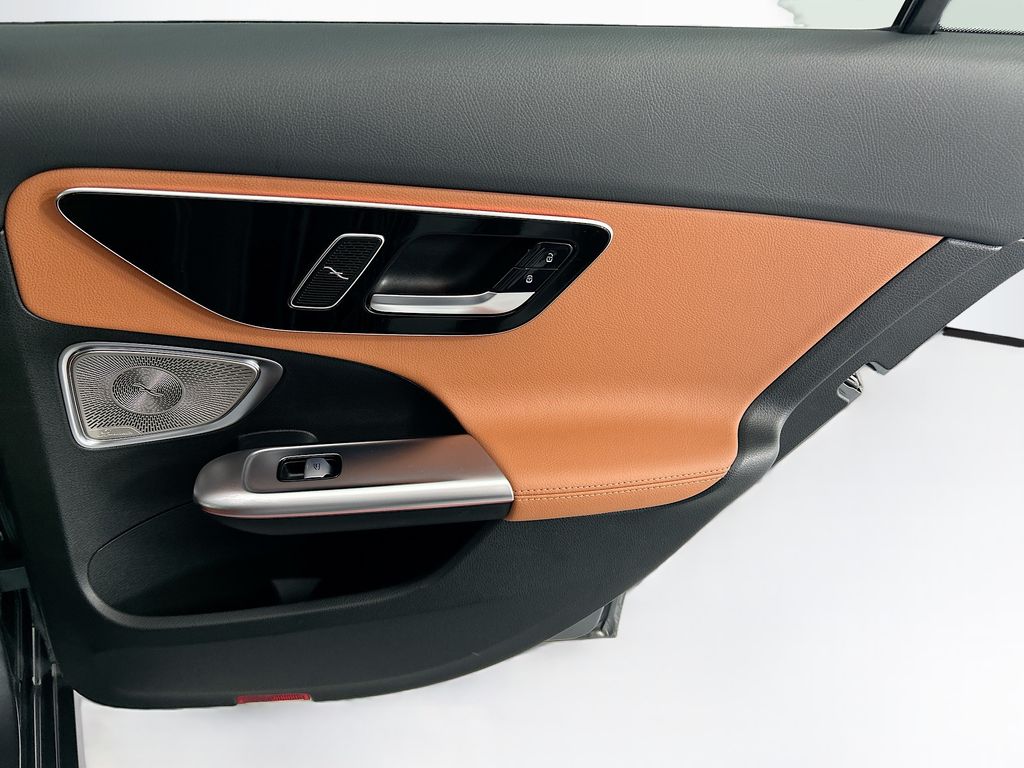 Thumbnail: 2025 Mercedes-Benz C-Class - 26