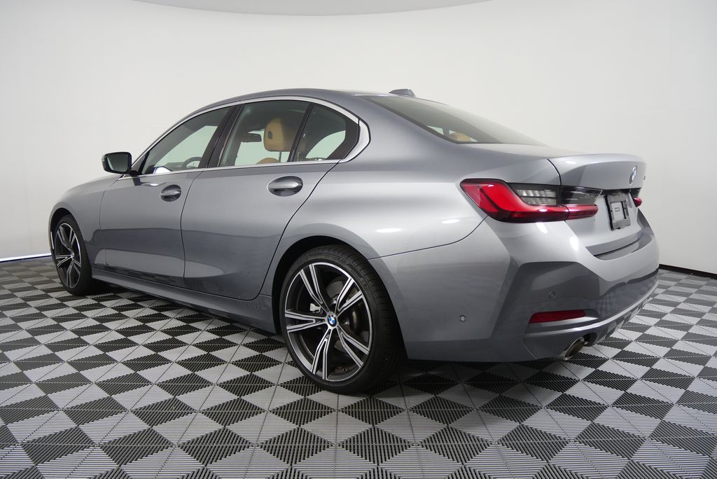 Thumbnail: 2024 BMW 3 Series - 5