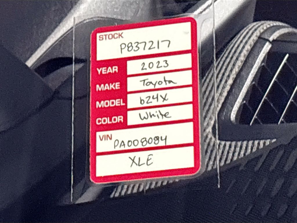 2023 Toyota bZ4X XLE