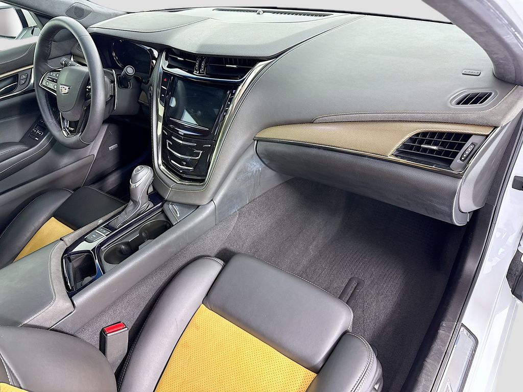 Thumbnail: 2018 Cadillac CTS - 17