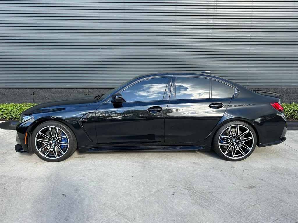 Thumbnail: 2022 BMW M3 - 2