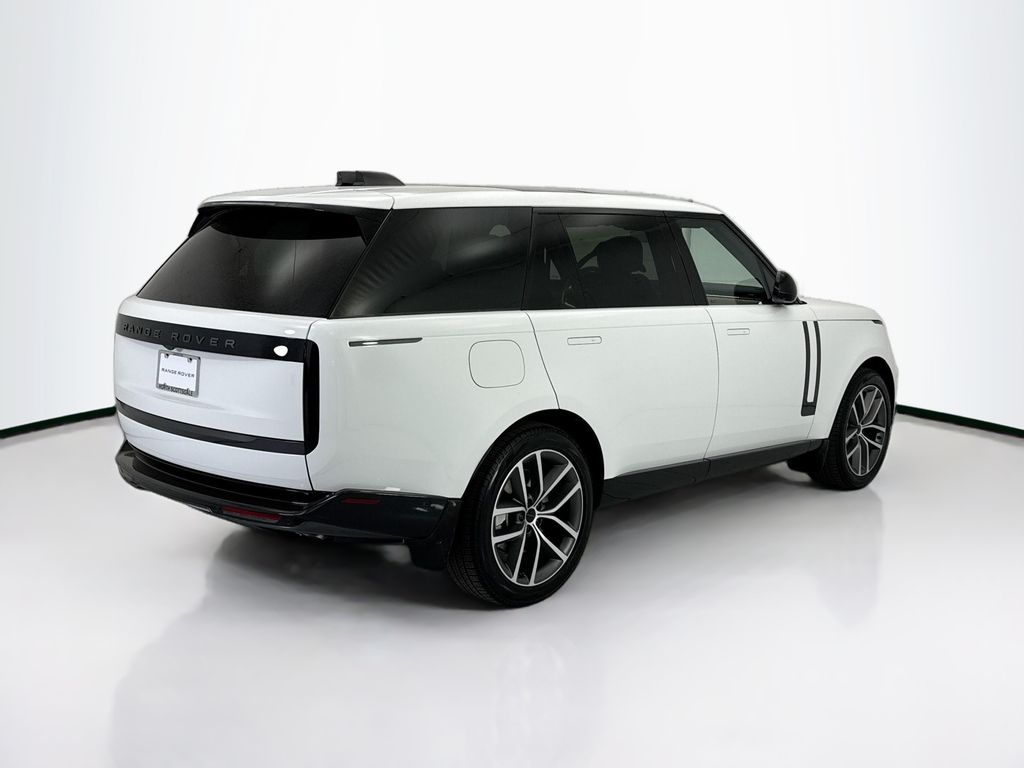 Thumbnail: 2026 Land Rover Range Rover - 5