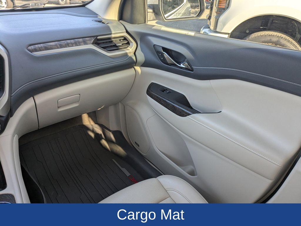 2021 GMC Acadia FWD Denali