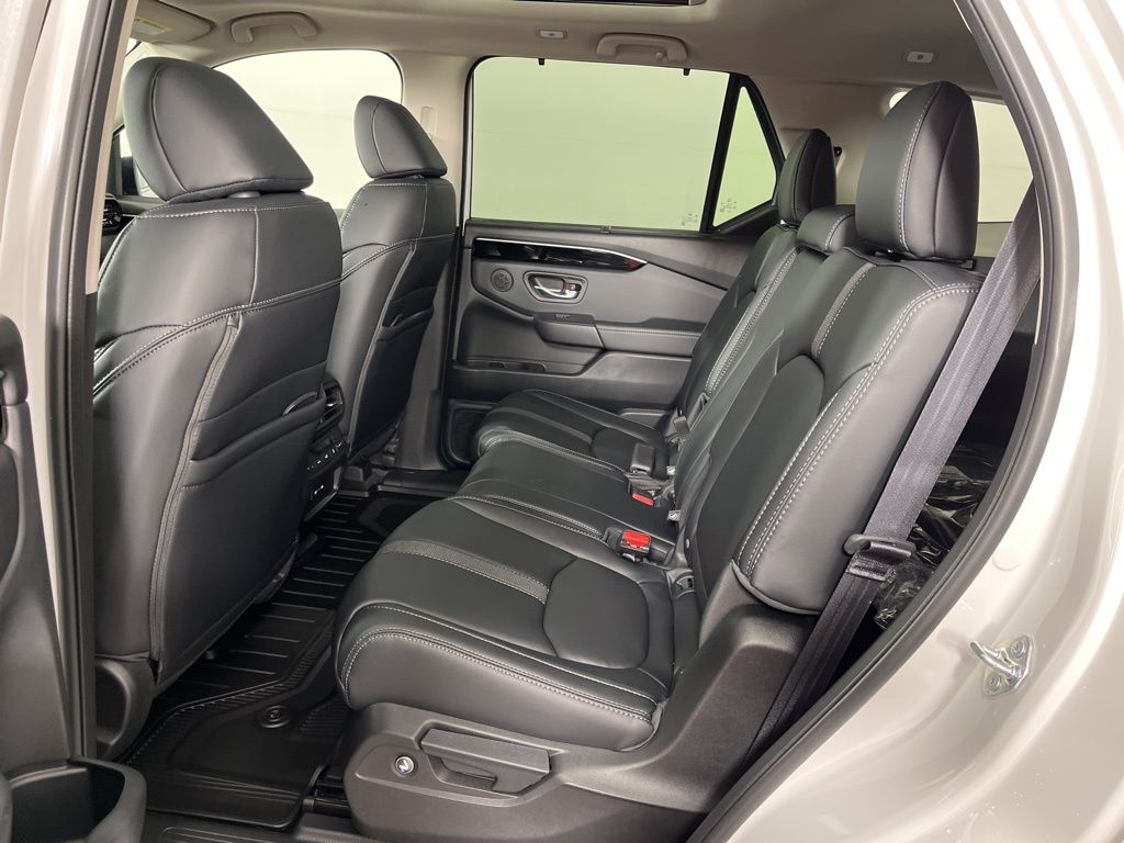 Thumbnail: 2025 Honda Pilot - 25