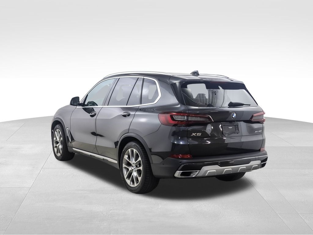 Thumbnail: 2021 BMW X5 - 3