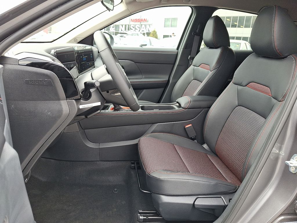 2026 Nissan Kicks — photo 9