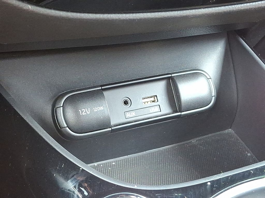 Thumbnail: 2017 Kia Soul - 27