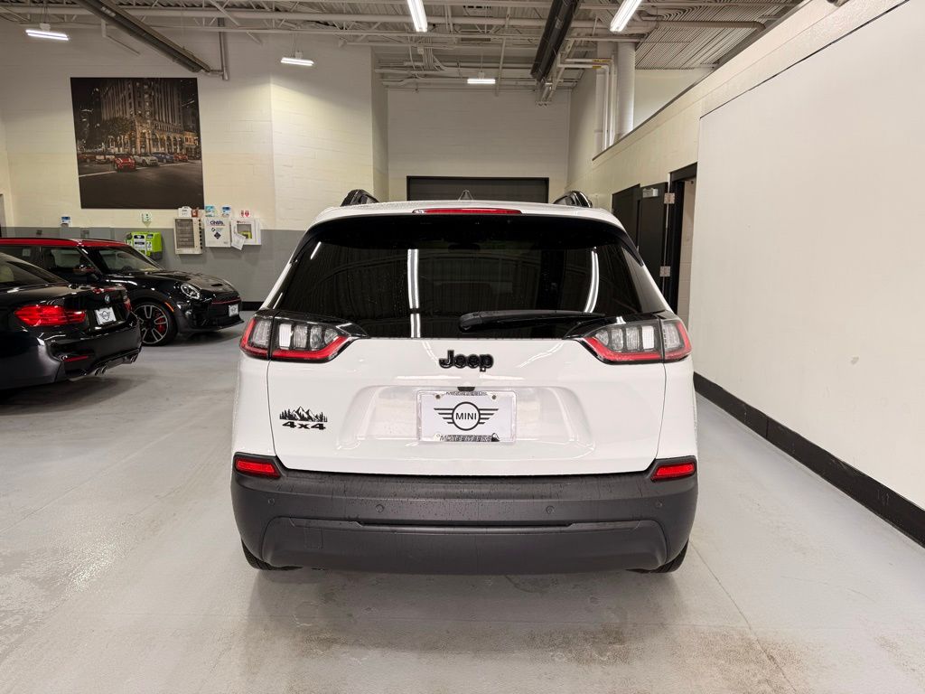 2019 Jeep Cherokee Altitude 4