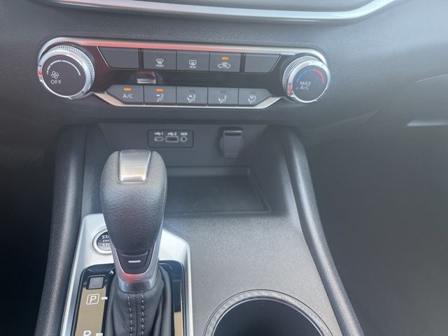 2025 Nissan Altima S - Photo 17
