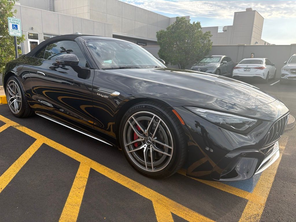 Thumbnail: 2023 Mercedes-Benz SL-Class - 3