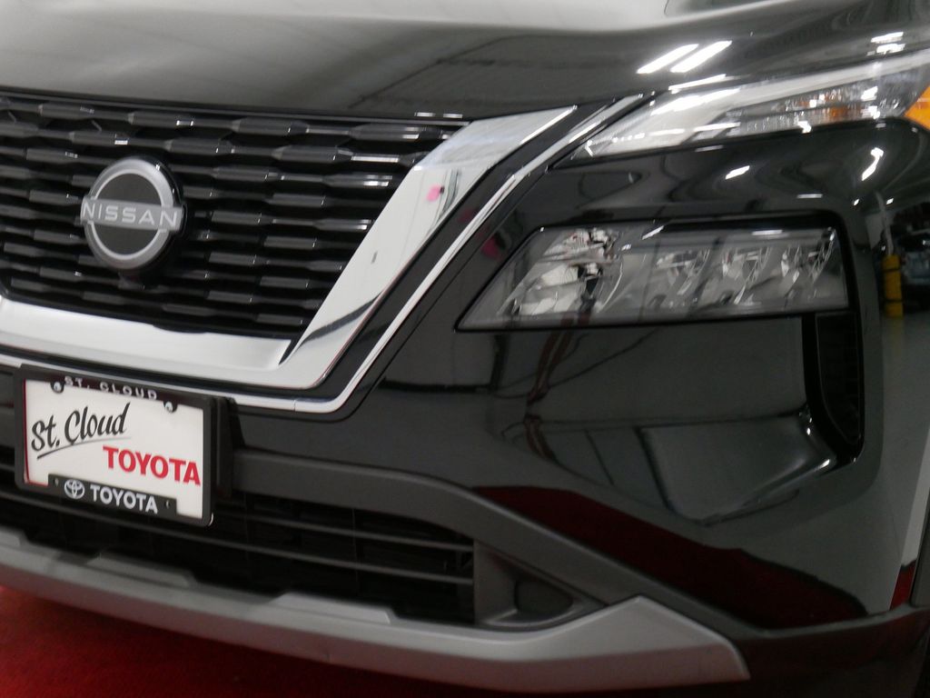 Used 2023 Nissan Rogue SUV
