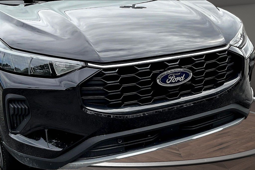 Used 2025 Ford Escape SUV