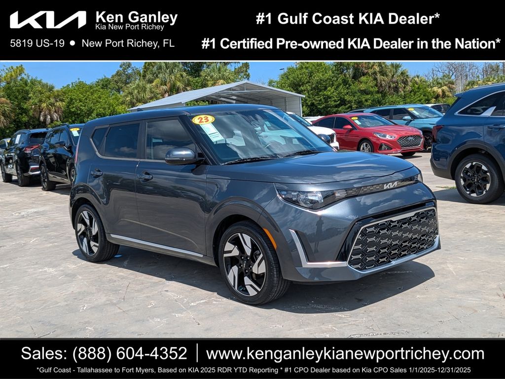 Gravity Gray 2023 Kia Soul SUV / Crossover Front-Wheel Drive Continuously Variable Transmission