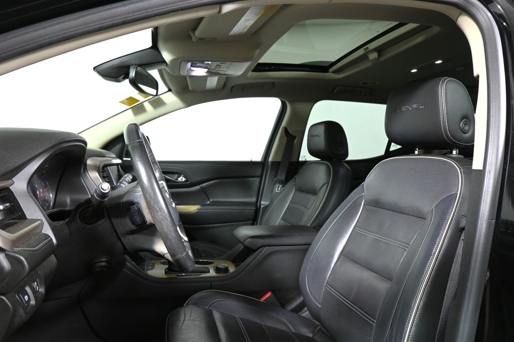 Thumbnail: 2018 GMC Acadia - 5