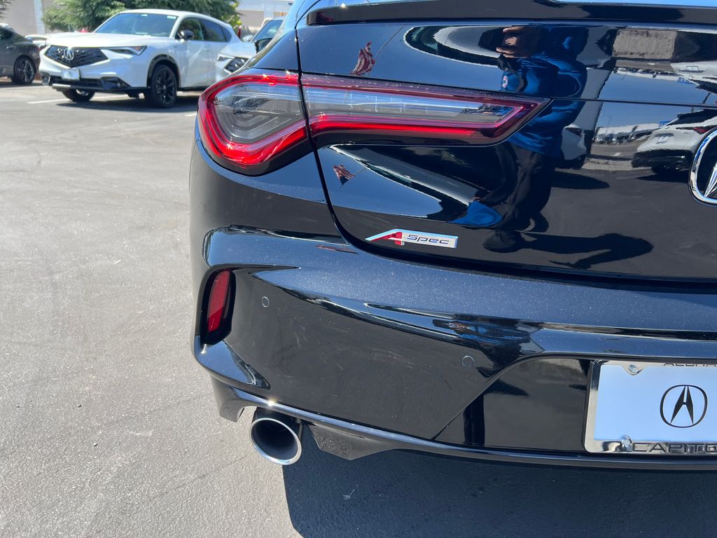 Thumbnail: 2025 Acura TLX - 10