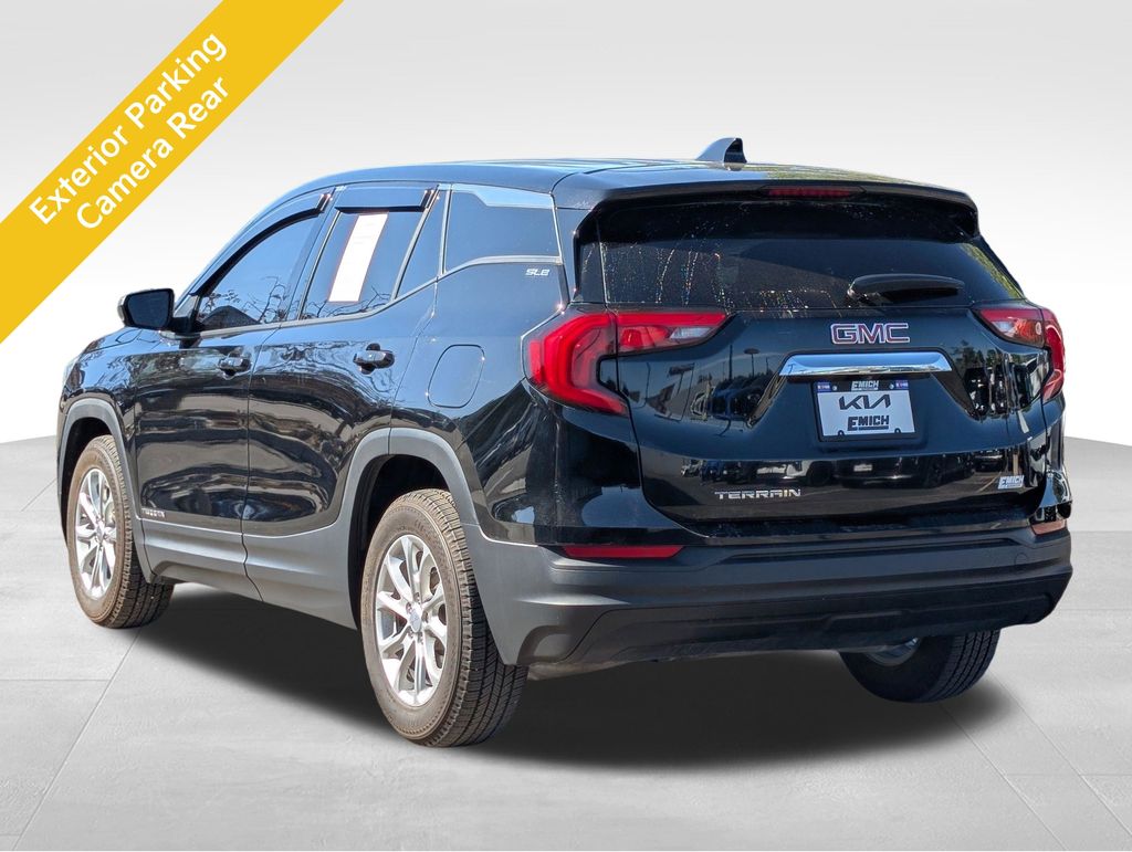 View vehicle photo 3