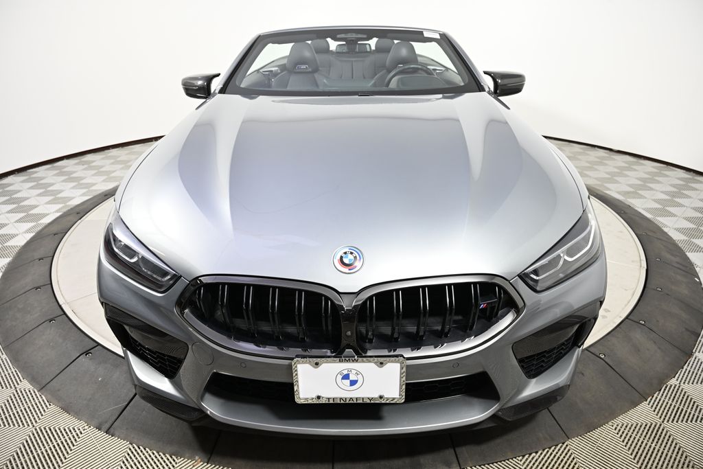 Thumbnail: 2023 BMW M8 - 16