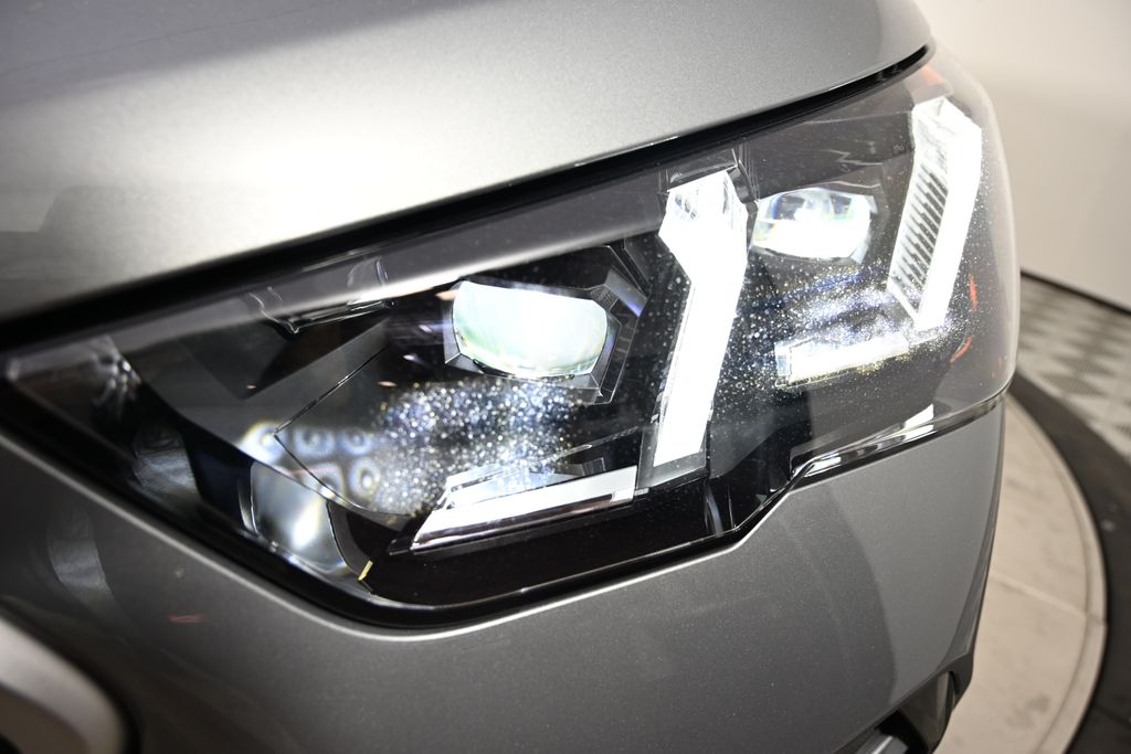 Thumbnail: 2026 BMW X2 - 9