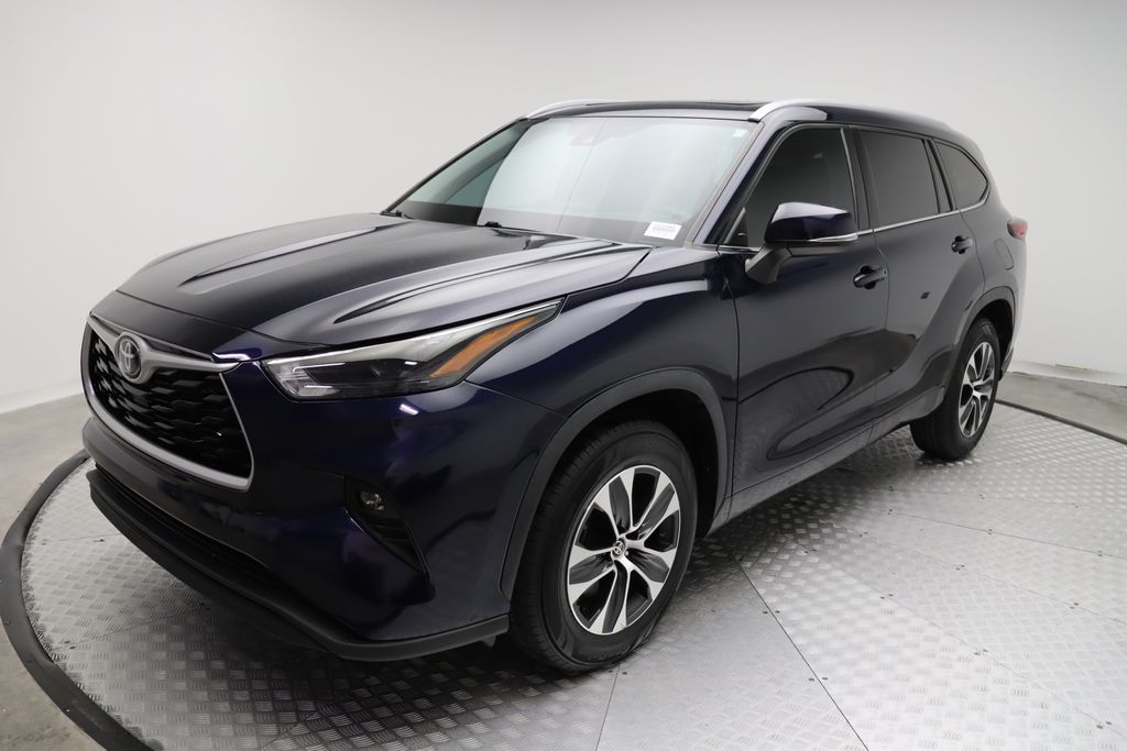 2022 Toyota Highlander XLE -
                  West Palm Beach, FL