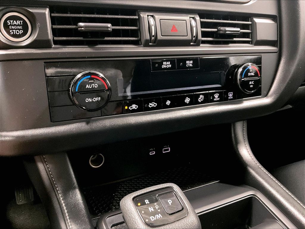 2024 Nissan Pathfinder — photo 25