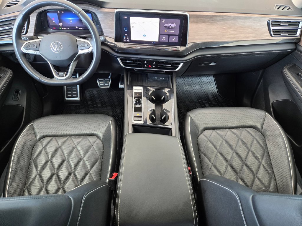 Used 2025 Volkswagen Atlas SUV