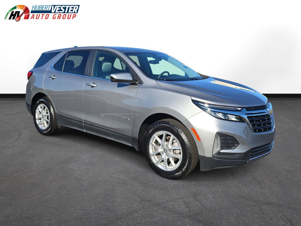 2024 Chevrolet Equinox LT photo 4