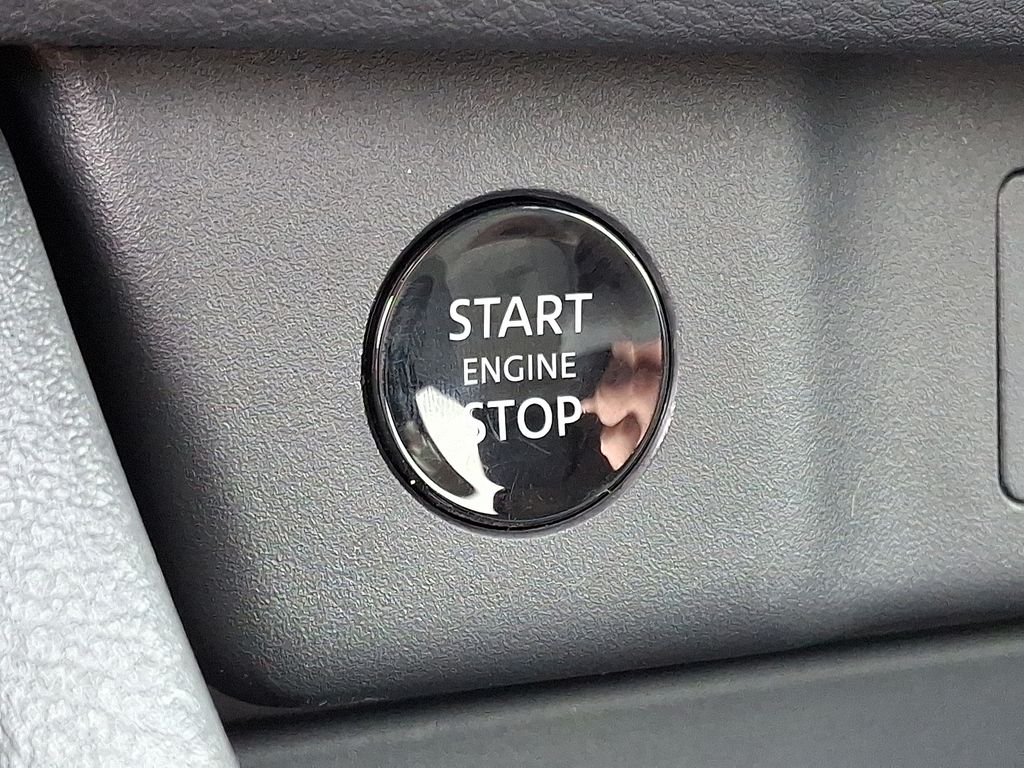 2026 Nissan Rogue — photo 15