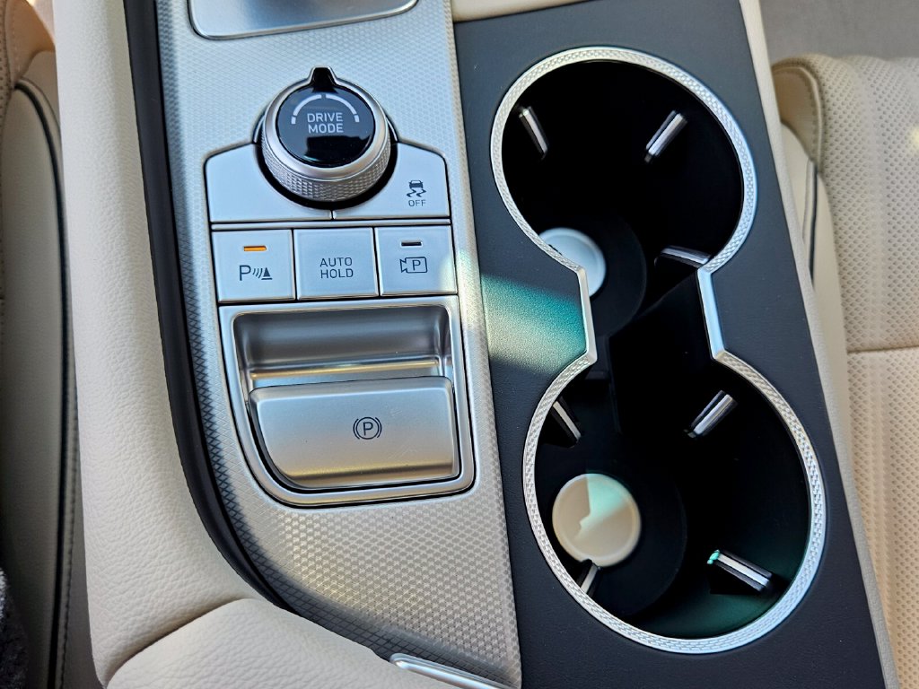 New 2026 Silver Genesis 2.5T Prestige image 22