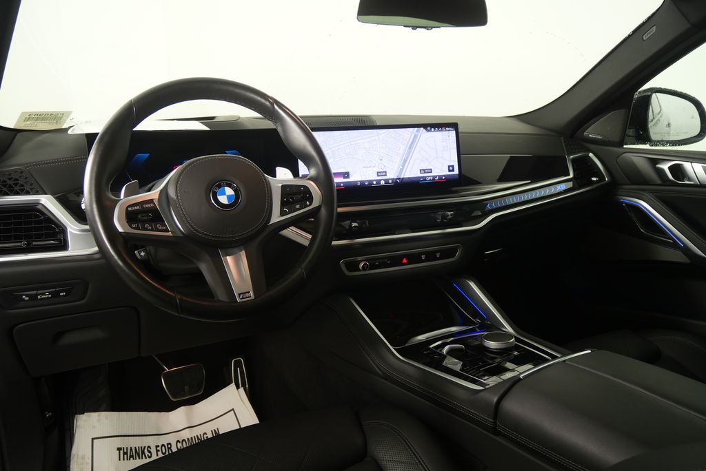 Thumbnail: 2025 BMW X6 - 17