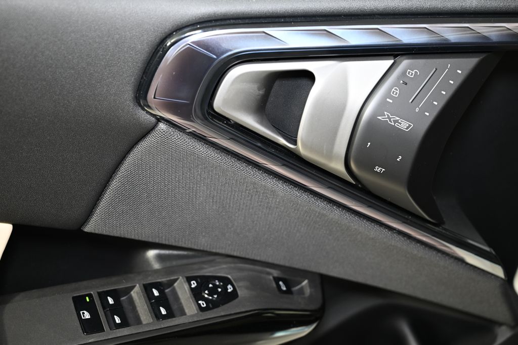 Thumbnail: 2026 BMW X3 - 22