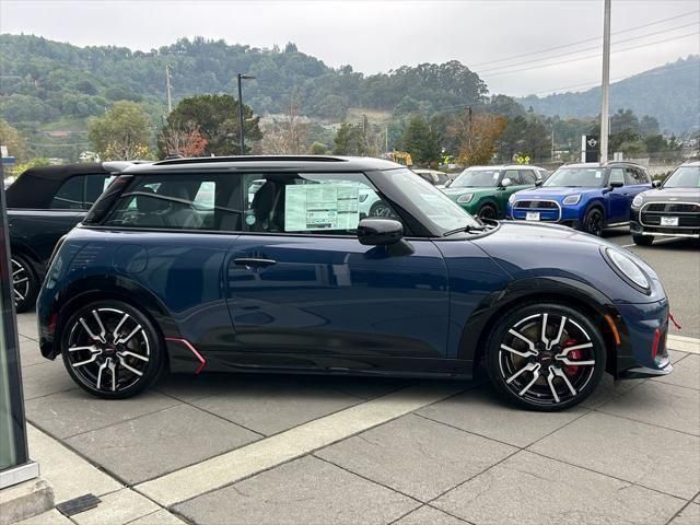 Thumbnail: 2026 MINI Cooper - 4