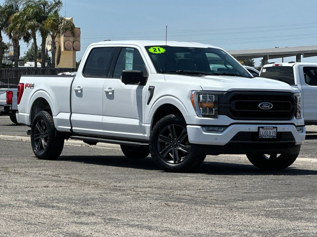 Oxford White 2021 Ford F-150 XLT SuperCrew 4WD Pickup Truck Four-Wheel Drive Automatic