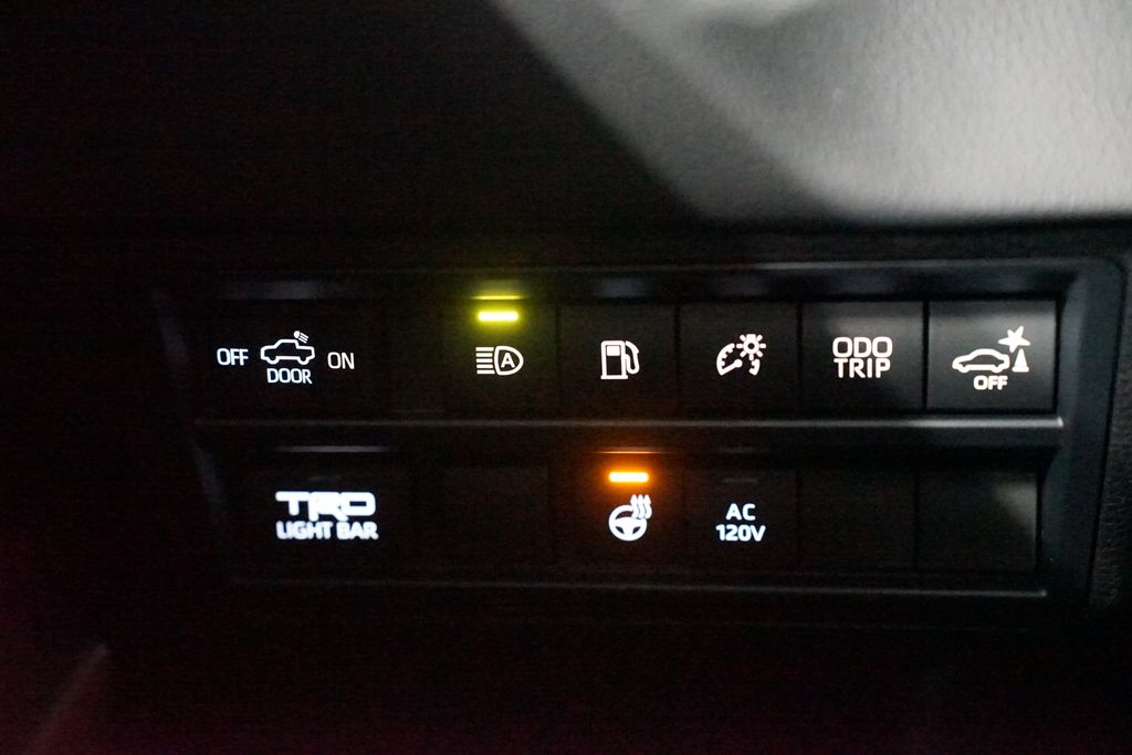 Thumbnail: 2026 Toyota Tundra - 27