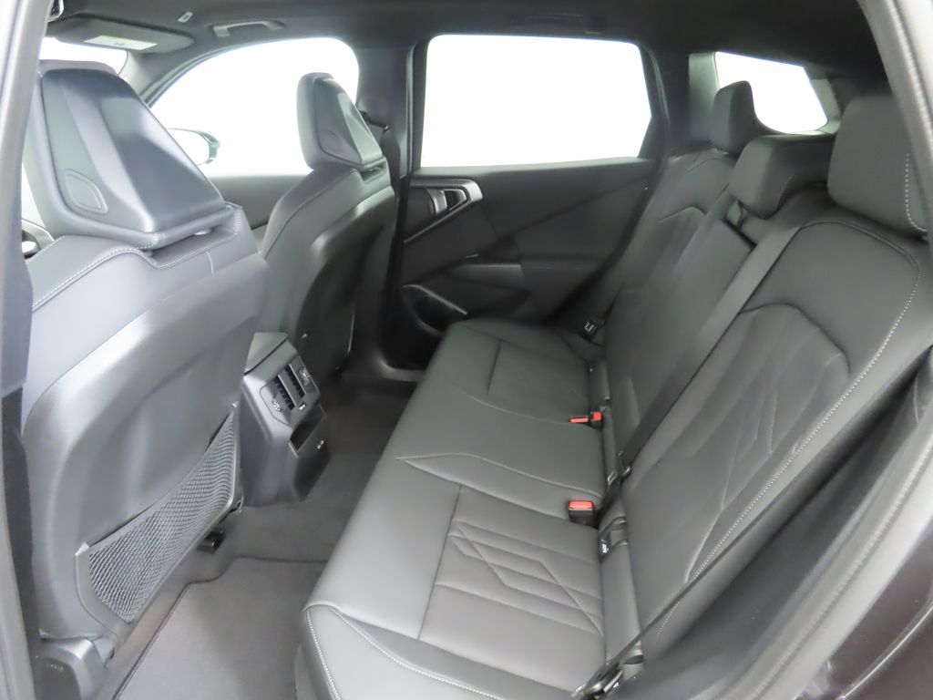 Thumbnail: 2026 BMW X3 - 22