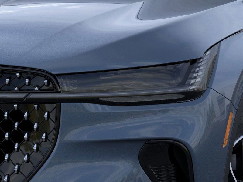 Thumbnail: 2025 Lincoln Nautilus - 18