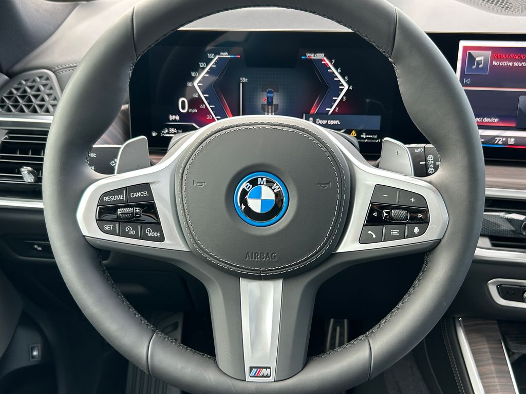 2026 BMW X5 xDrive50e 18