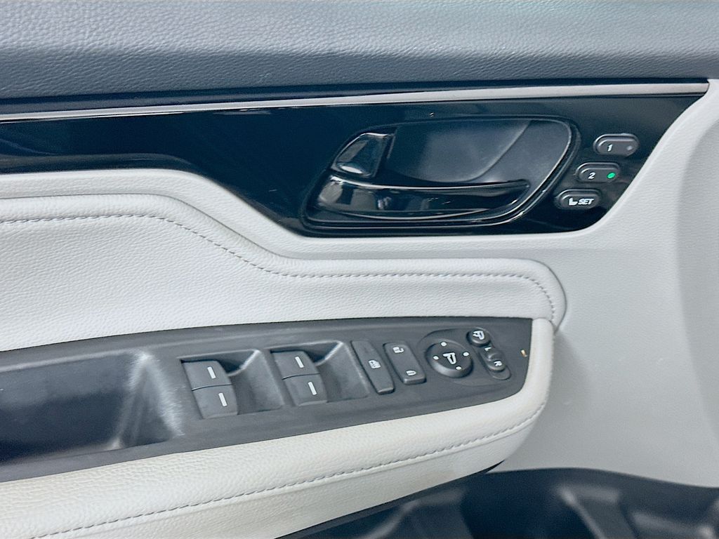 Thumbnail: 2024 Honda Odyssey - 17