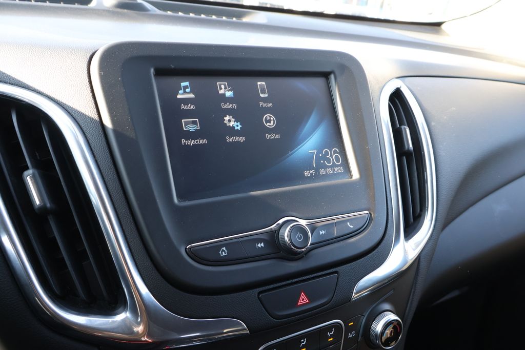 Thumbnail: 2018 Chevrolet Equinox - 23