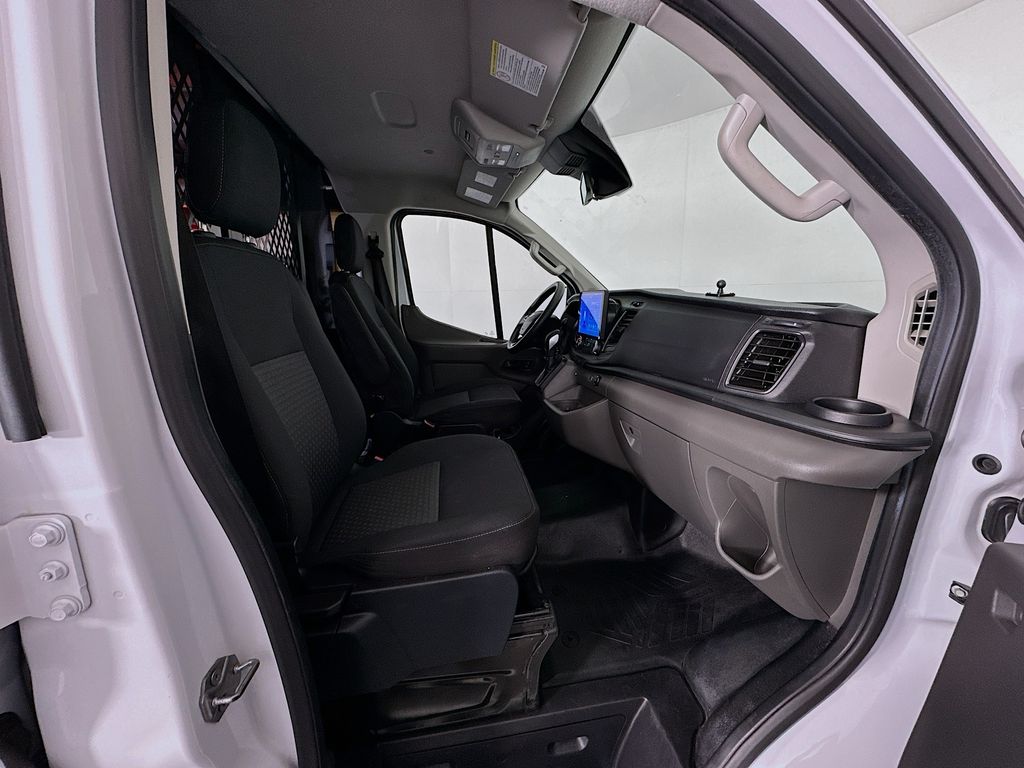 Thumbnail: 2022 Ford Transit Series - 22