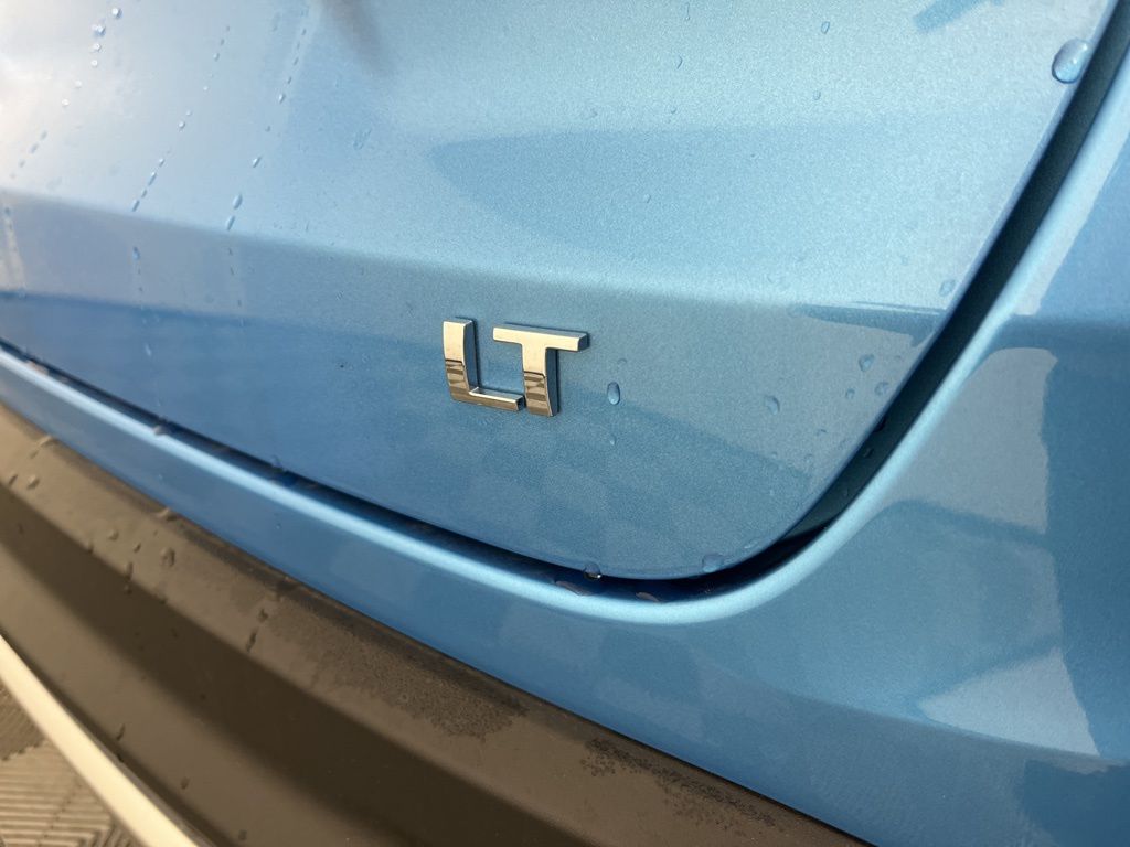 Thumbnail: 2026 Chevrolet Trax - 4