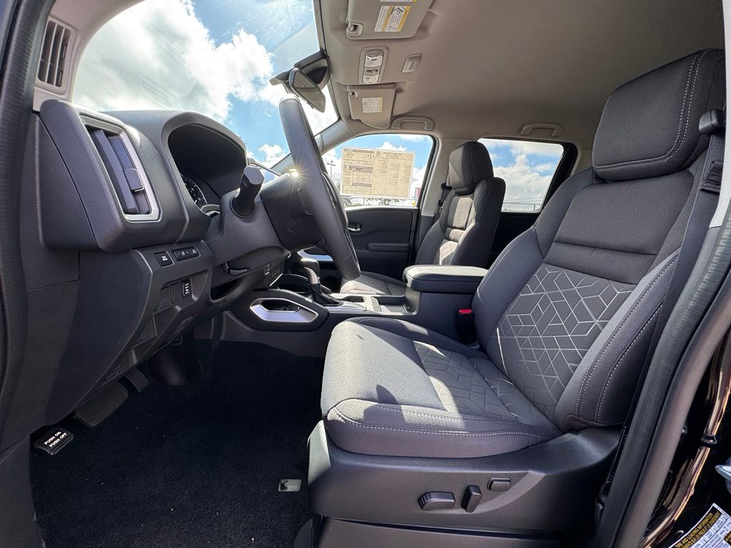 New 2027 Nissan Frontier Truck